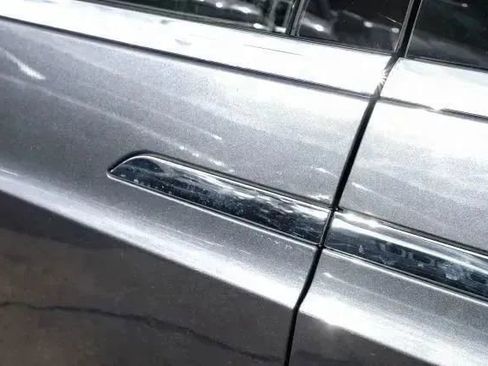 Used 2018 Tesla Model X 100D image 46