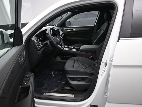 New 2026 Volkswagen Atlas Cross Sport SE AWD/4WD image 9