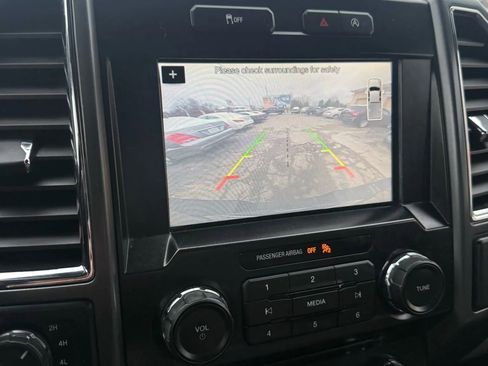 Used 2017 Ford F150 XLT w/ Equipment Group 302A Luxury image 27