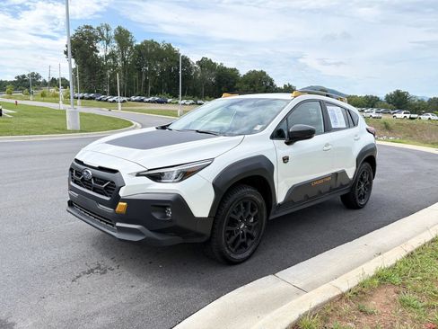 Certified 2026 Subaru Crosstrek 2.5i Wilderness w/ Wilderness Package AWD/4WD image 3