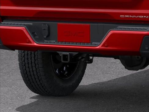 New 2026 GMC Canyon Denali AWD/4WD image 14