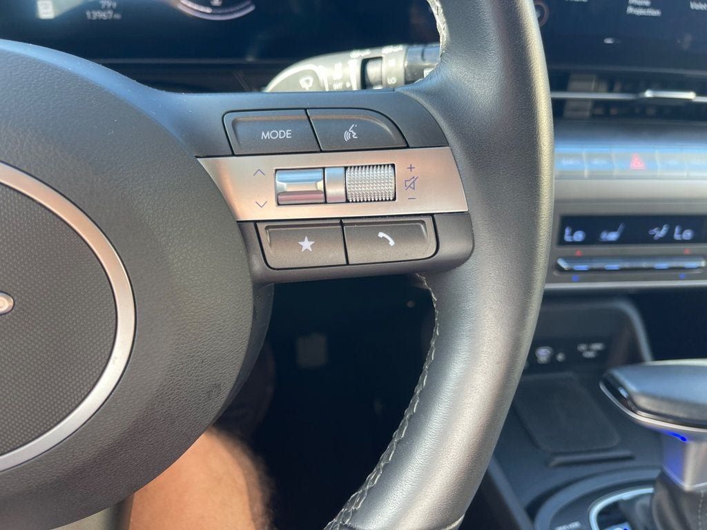Used 2026 Hyundai Kona SEL Sport FWD image 17