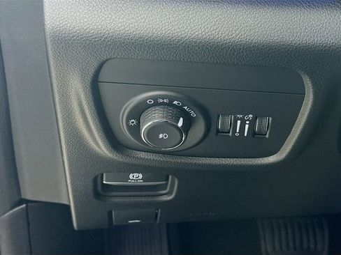 New 2025 Jeep Grand Cherokee Summit w/ Obsidian Package image 10