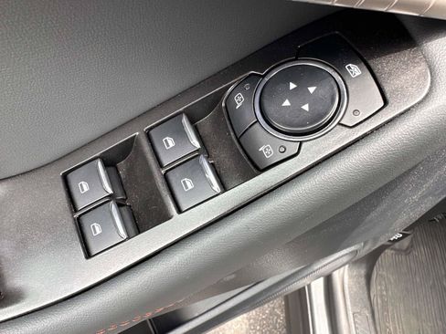 Used 2026 Ford Explorer Active w/ Active Comfort Package AWD/4WD image 10