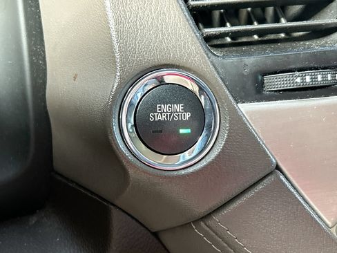 Used 2020 GMC Yukon XL Denali RWD image 19