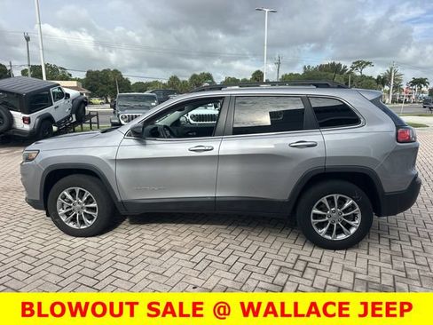 Used 2022 Jeep Cherokee Latitude Lux AWD/4WD image 13