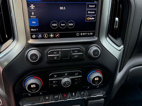 Used 2020 Chevrolet Silverado 1500 LT w/ All-Star Edition AWD/4WD image 12