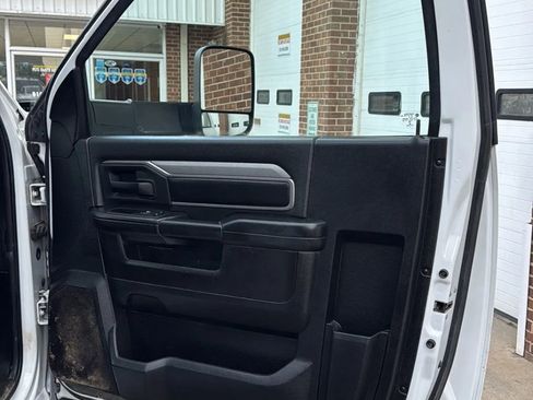 Used 2020 RAM 4500 Tradesman image 12