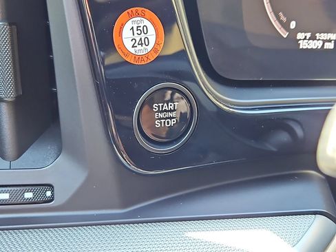 Certified 2025 Porsche Cayenne E-Hybrid AWD/4WD image 30
