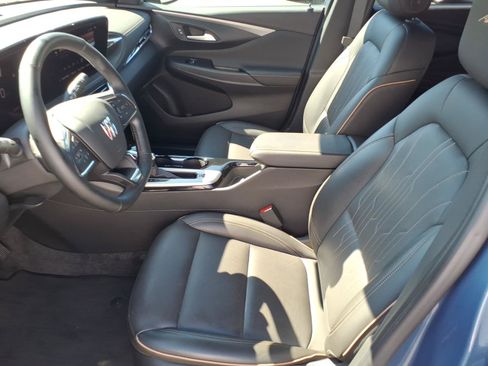 Used 2025 Buick Envista Avenir FWD image 9