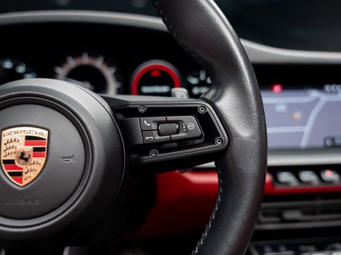 Used 2020 Porsche 911 Carrera image 45