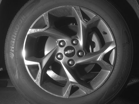 Used 2025 Chevrolet Trax LT image 13