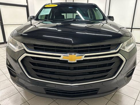 Used 2019 Chevrolet Traverse LS image 12