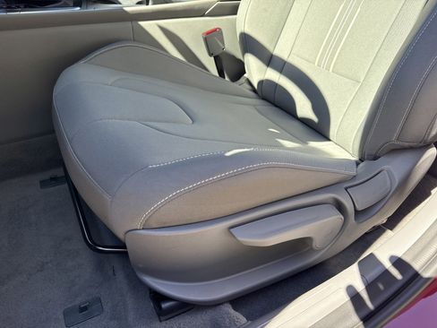 Certified 2025 Hyundai Elantra Sport image 12