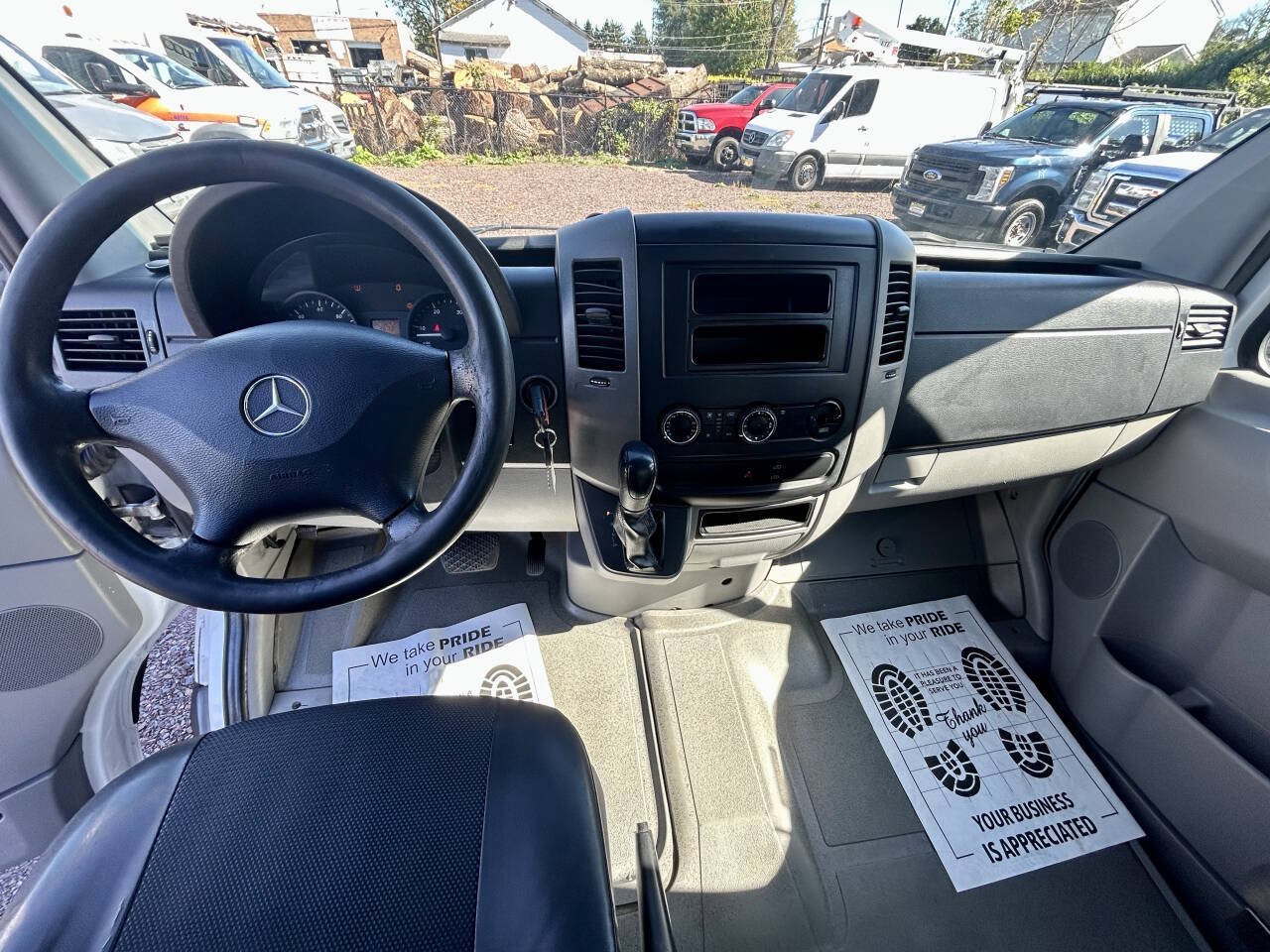 Used 2012 Mercedes-Benz Sprinter 2500 image 18
