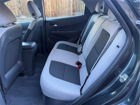 Used 2019 Chevrolet Bolt LT image 30