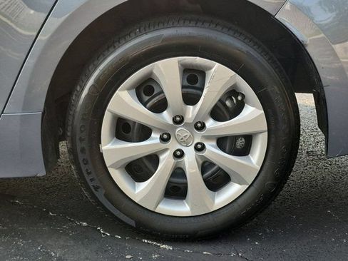 Certified 2025 Toyota Corolla LE FWD image 7
