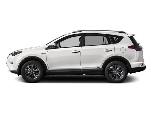 Used 2016 Toyota RAV4 XLE w/ Convenience Package AWD/4WD image 3
