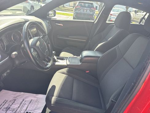 Used 2022 Dodge Charger SXT image 13
