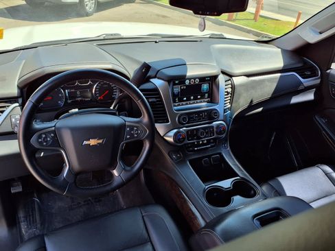 Used 2015 Chevrolet Tahoe LT RWD image 14
