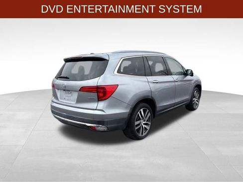 Used 2016 Honda Pilot Touring image 7