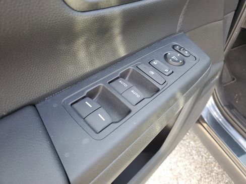 Certified 2025 Honda CR-V Sport image 23