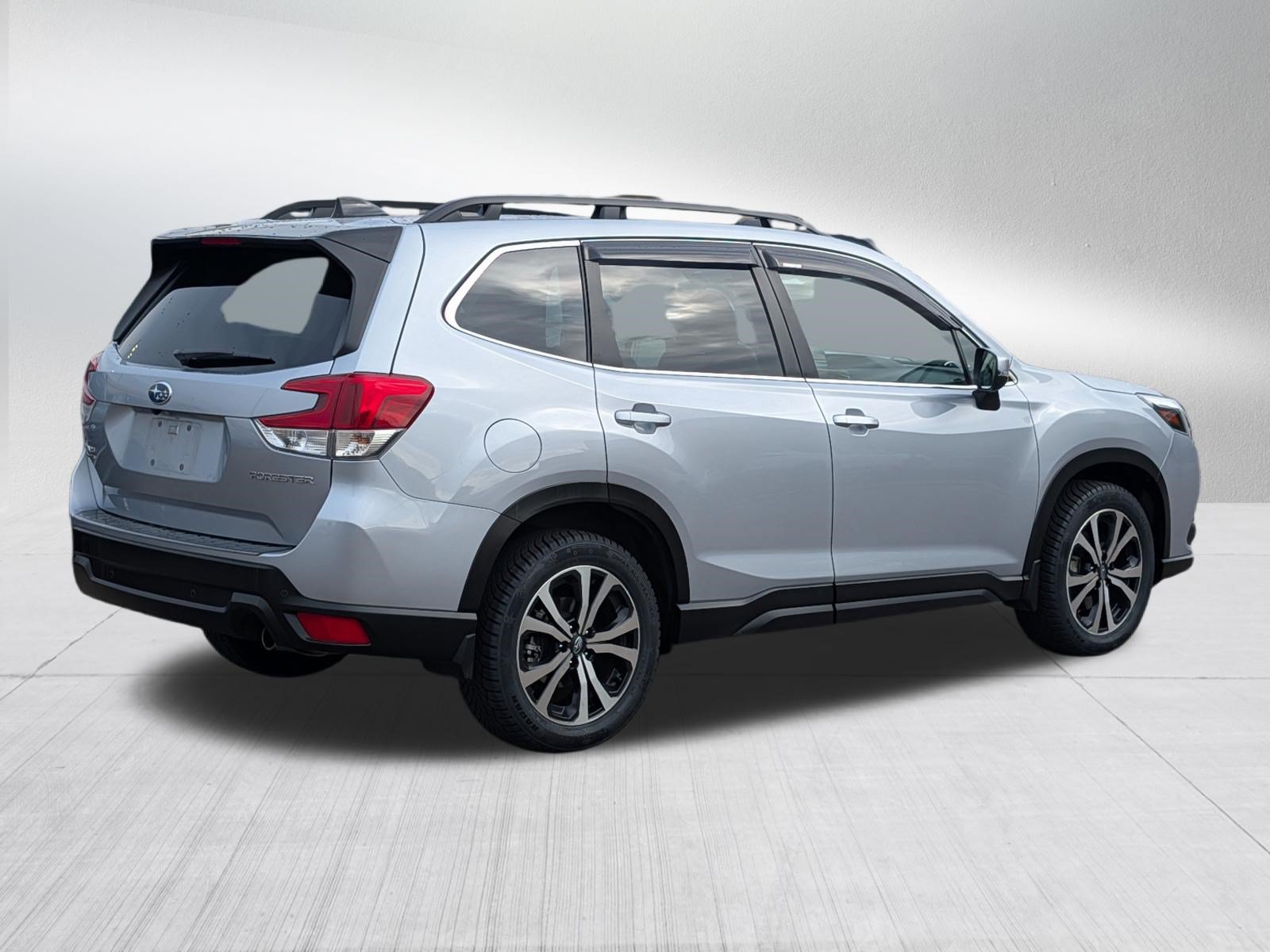 Certified 2024 Subaru Forester Limited AWD/4WD image 3