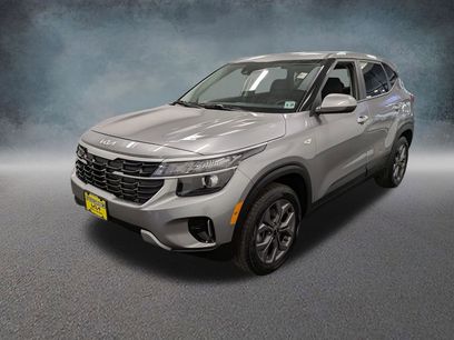 Used 2024 Kia Seltos LX