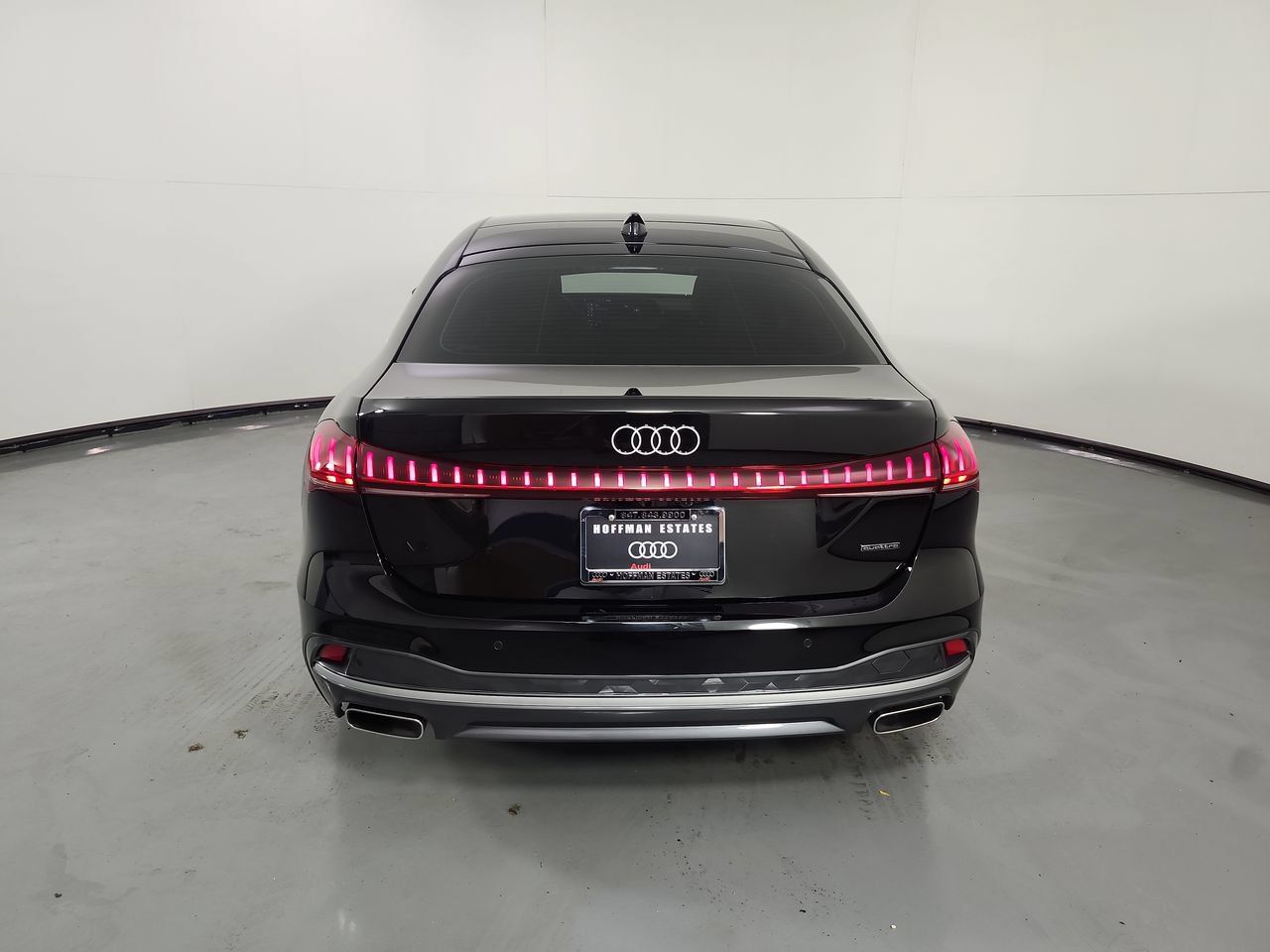 Used 2025 Audi A5 2.0T Premium Plus w/ Premium Plus AWD/4WD image 7