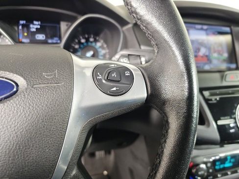 Used 2014 Ford Focus Titanium image 16