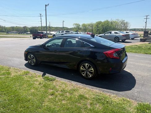 Used 2017 Honda Civic EX-L image 22