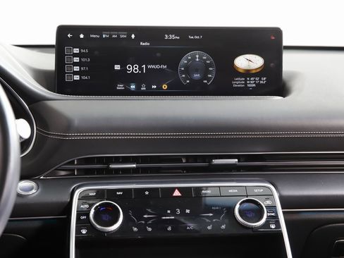 Used 2024 Genesis GV80 3.5T image 14