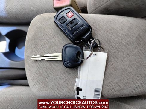 Used 2004 Hyundai Elantra GLS image 37