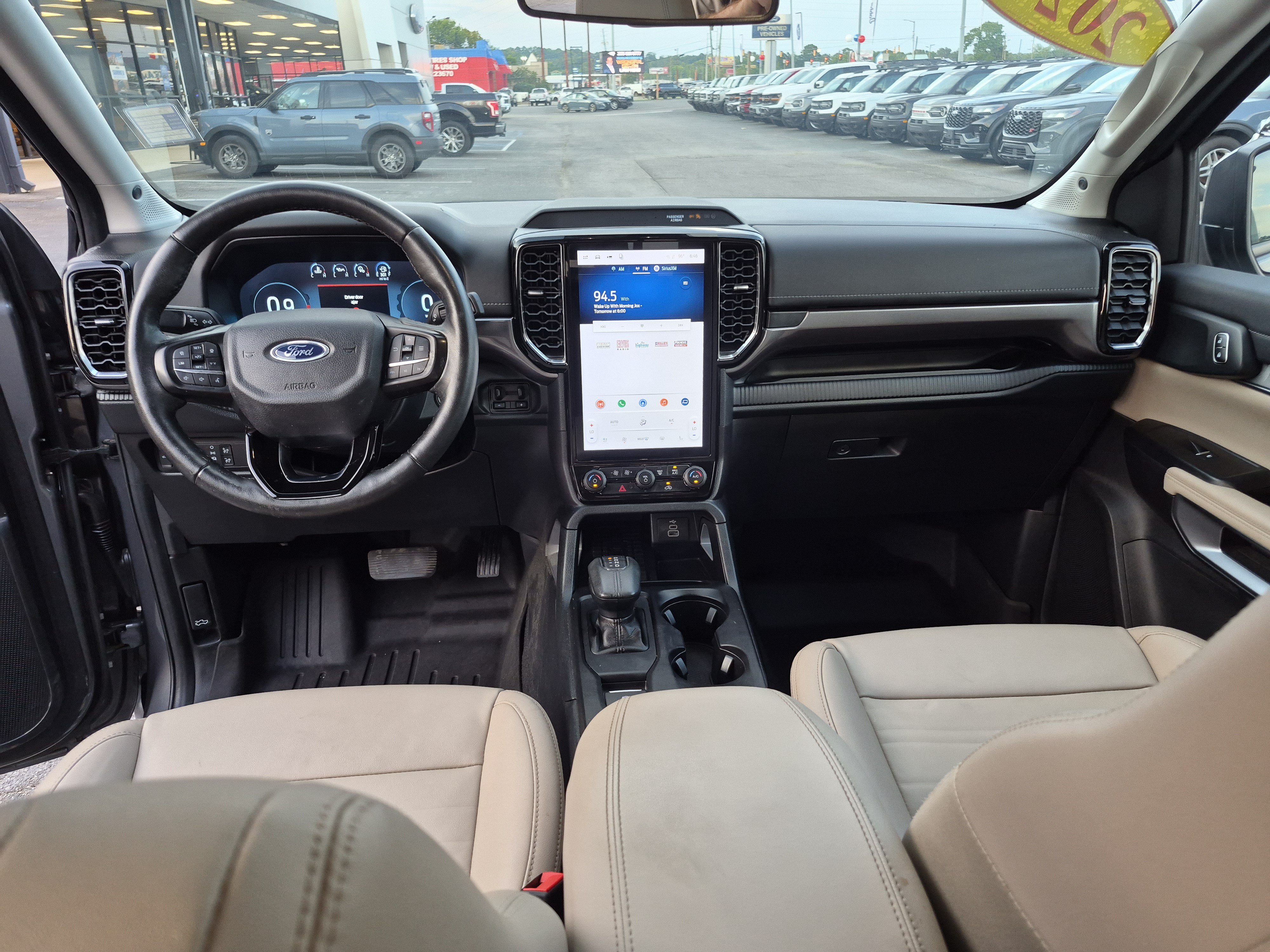 Used 2024 Ford Ranger Lariat w/ FX4 Off-Road Package AWD/4WD image 21