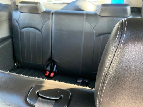 Used 2017 Buick Enclave Leather image 15