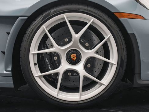 Used 2024 Porsche 911 GT3 RS image 33