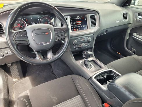 Used 2023 Dodge Charger SXT RWD image 13