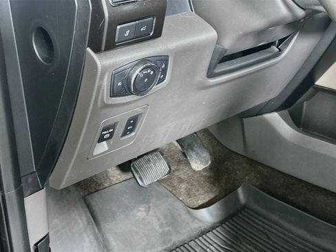 Used 2018 Ford Expedition Max Limited w/ Equipment Group 301A RWD image 13