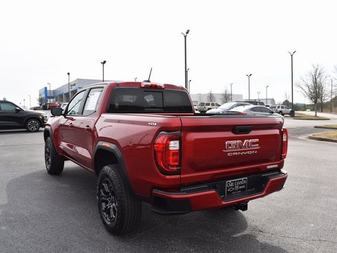 Used 2025 GMC Canyon Elevation image 5