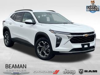 Used 2025 Chevrolet Trax LT w/ LT Convenience Package 360° Tour