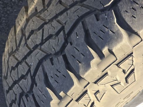 Used 2017 Toyota Tacoma TRD Sport image 27