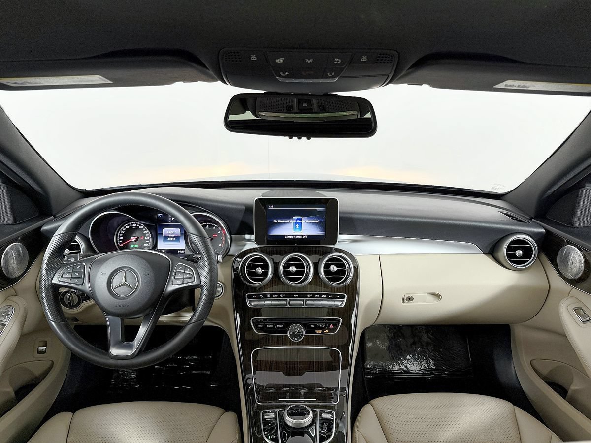 Used 2018 Mercedes-Benz C 300 4MATIC Sedan image 56