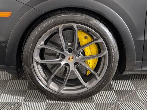 Certified 2024 Porsche Cayenne Turbo GT image 11