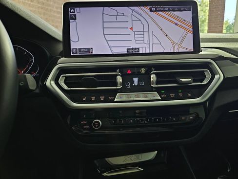 Used 2024 BMW X3 xDrive30i AWD/4WD image 30