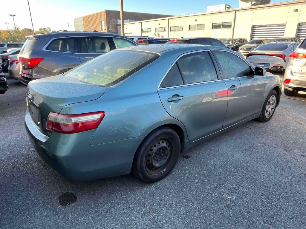 Used 2007 Toyota Camry CE FWD image 2