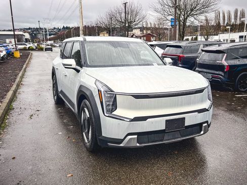 New 2026 Kia EV9 Light image 4