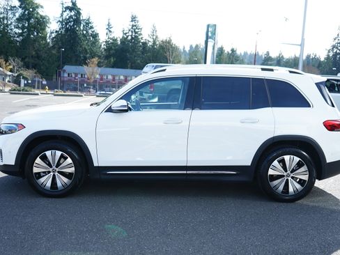 Used 2023 Mercedes-Benz EQB 300 4MATIC image 6