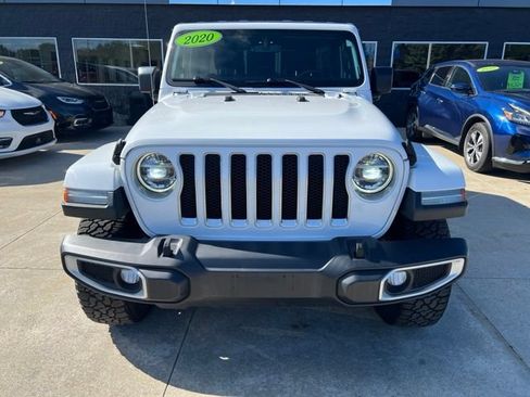 Used 2020 Jeep Wrangler Unlimited Sahara w/ Dual Top Group AWD/4WD image 2