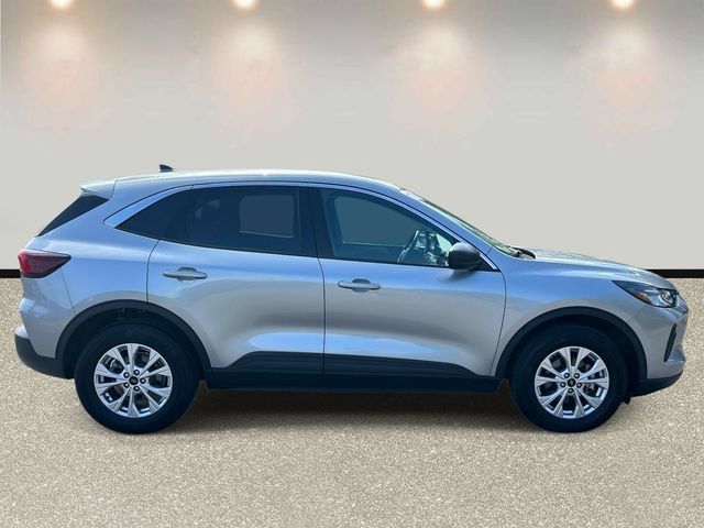 Certified 2023 Ford Escape Active AWD/4WD image 4