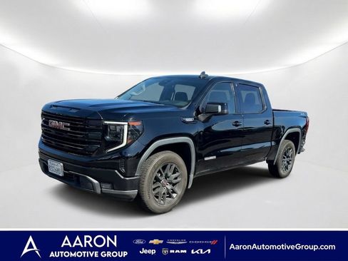 Used 2023 GMC Sierra 1500 Elevation AWD/4WD image 1